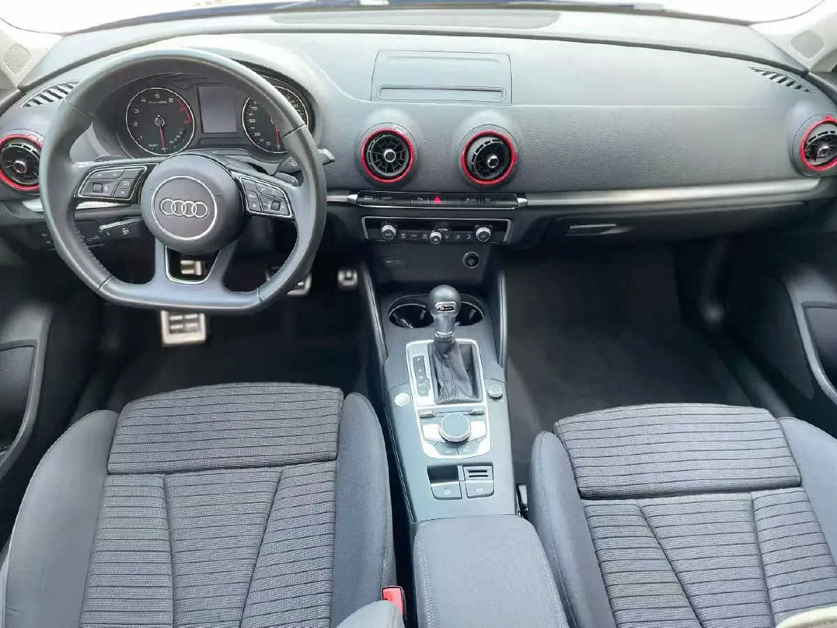 2020 Audi A3 1.4T 150HP L4 7DCT,autocango,china used car exporter,china ev exporter,chinese used car exporter,chinese used ev exporter