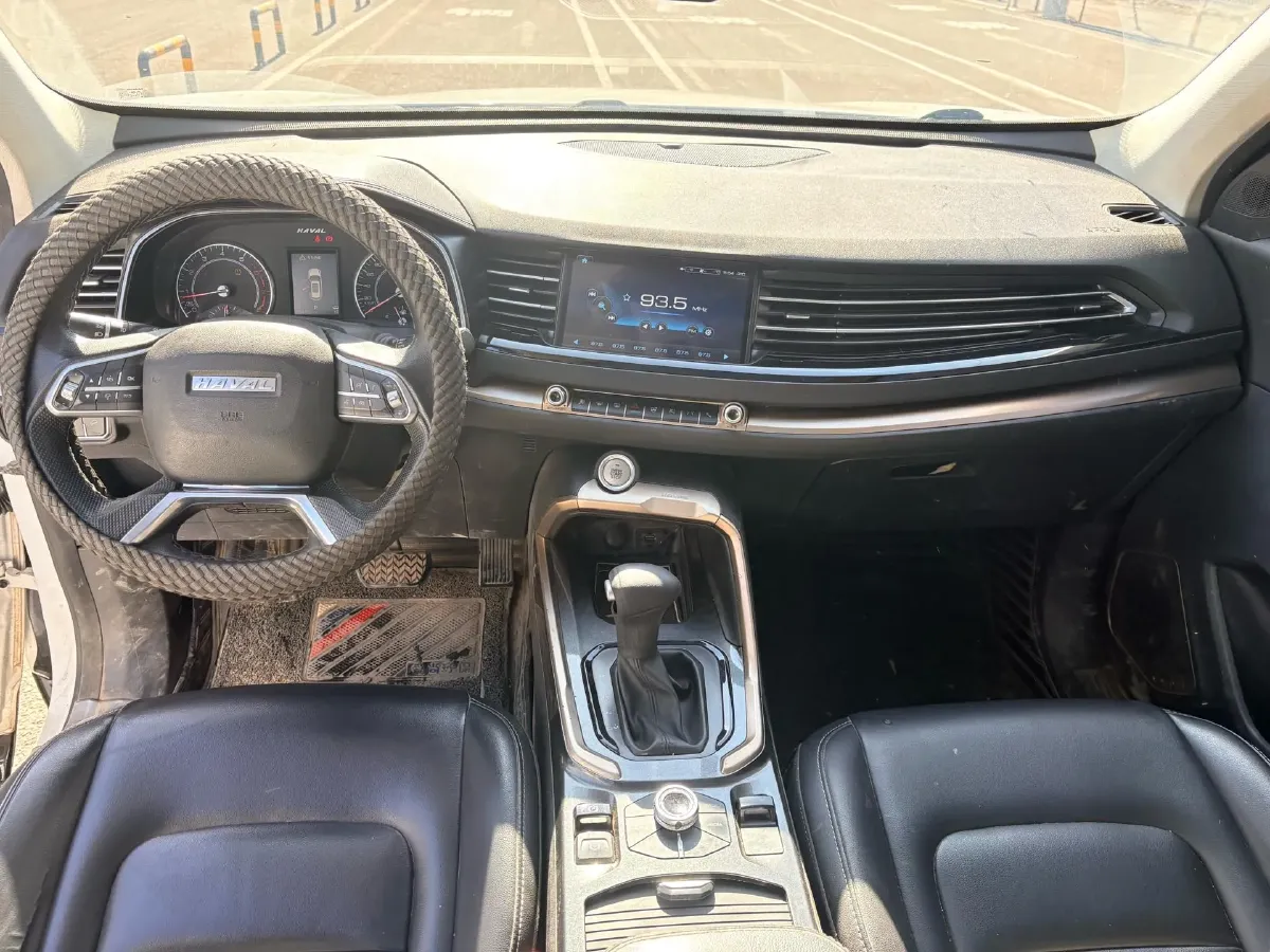 2019 Haval H6 2.0T 197HP L4 7DCT,autocango,china used car exporter,china ev exporter,chinese used car exporter,chinese used ev exporter