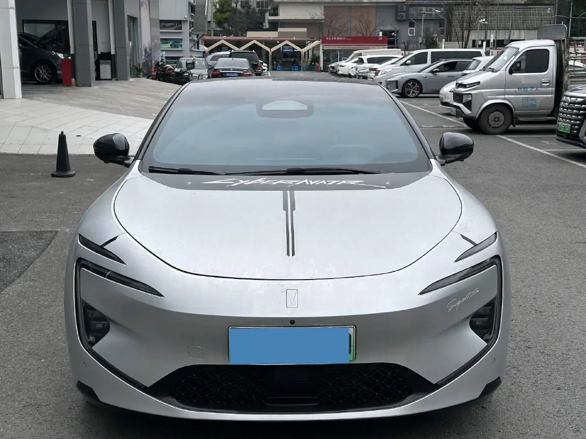 2025 Avatr 12 1.5T 156HP L4 REEV 39.05KWH,autocango,china used car exporter,china ev exporter,chinese used car exporter,chinese used ev exporter