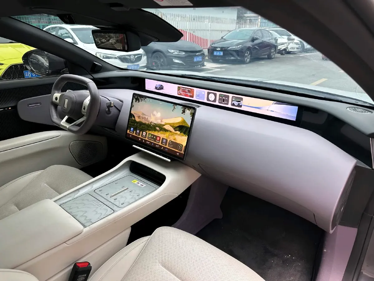 2025 Avatr 12 1.5T 156HP L4 REEV 39.05KWH,autocango,china used car exporter,china ev exporter,chinese used car exporter,chinese used ev exporter