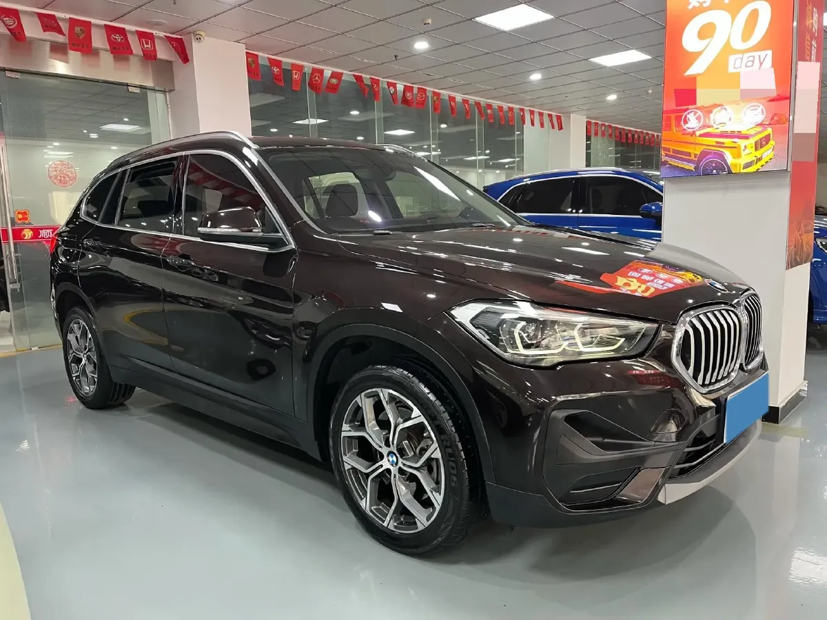2021 BMW X1 2.0T 192HP L4 7DCT,autocango,china used car exporter,china ev exporter,chinese used car exporter,chinese used ev exporter