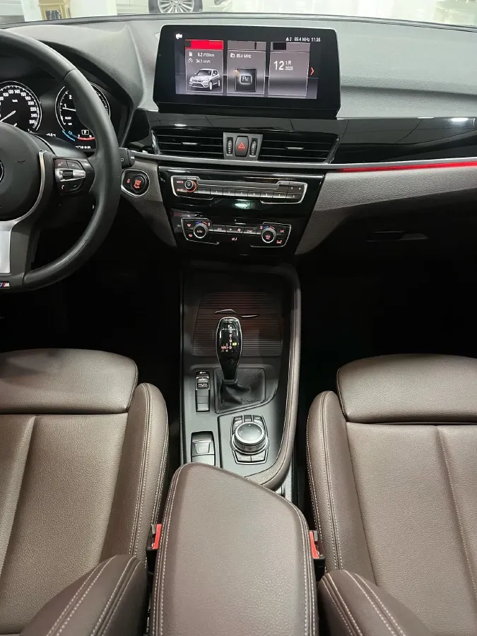 2021 BMW X1 2.0T 192HP L4 7DCT,autocango,china used car exporter,china ev exporter,chinese used car exporter,chinese used ev exporter