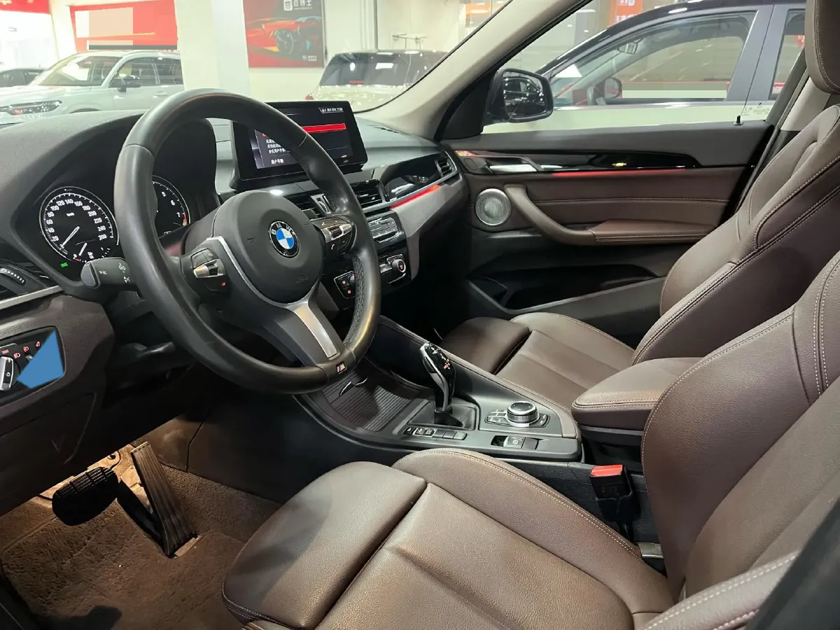 2021 BMW X1 2.0T 192HP L4 7DCT,autocango,china used car exporter,china ev exporter,chinese used car exporter,chinese used ev exporter