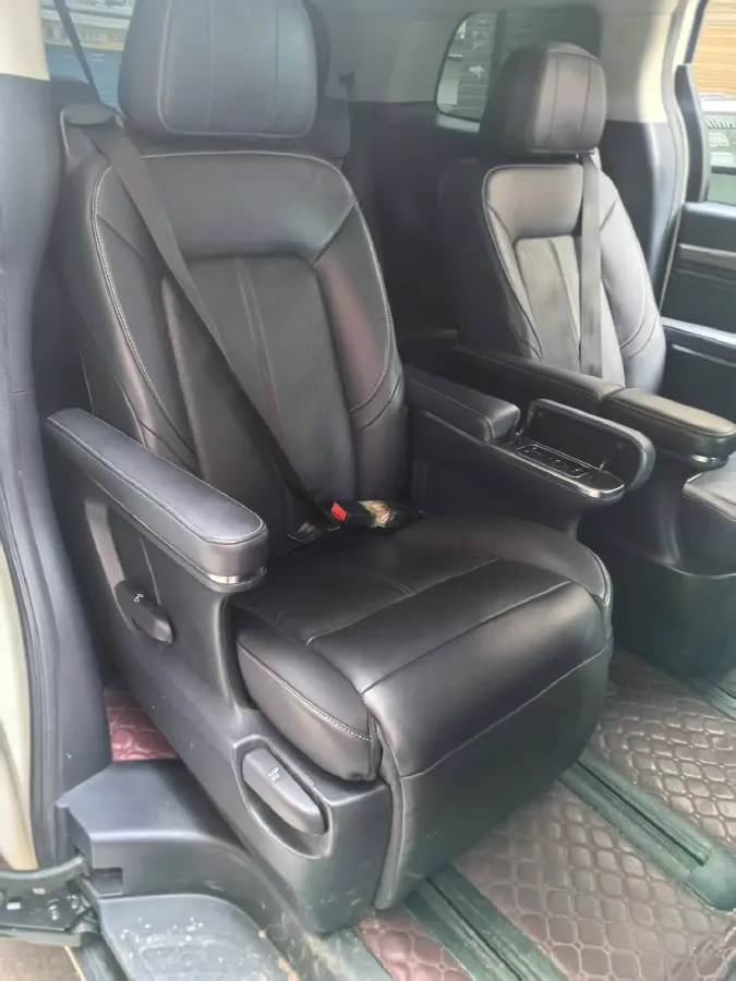 2020 GAC Trumpchi M8 2.0T 252HP L4 8AT,autocango,china used car exporter,china ev exporter,chinese used car exporter,chinese used ev exporter