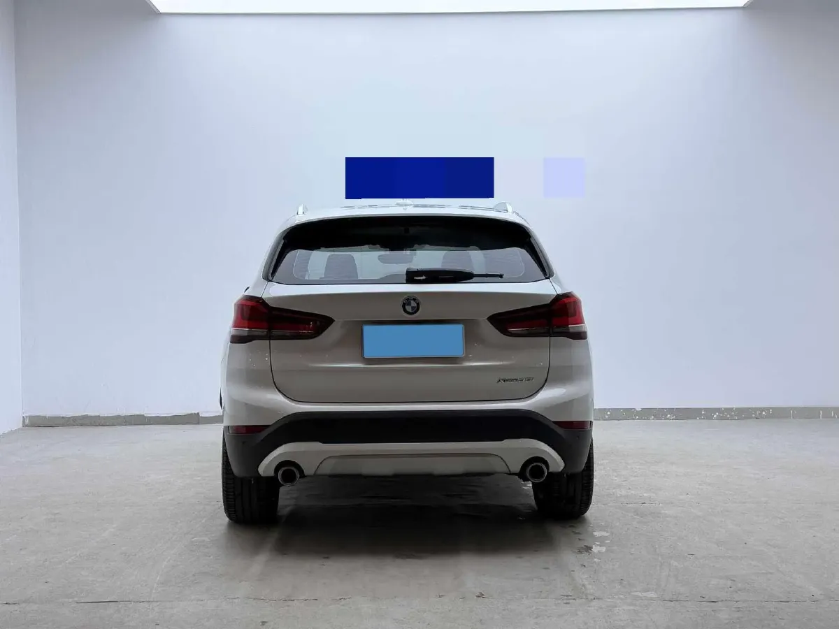2022 BMW X1 1.5T 140HP L3 7DCT,autocango,china used car exporter,china ev exporter,chinese used car exporter,chinese used ev exporter