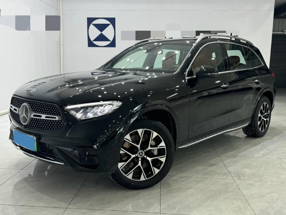 2025 Mercedes-Benz GLC Class 2.0T 204HP L4 9AT PHEV 30.9KWH,autocango,china used car exporter,china ev exporter,chinese used car exporter,chinese used ev exporter
