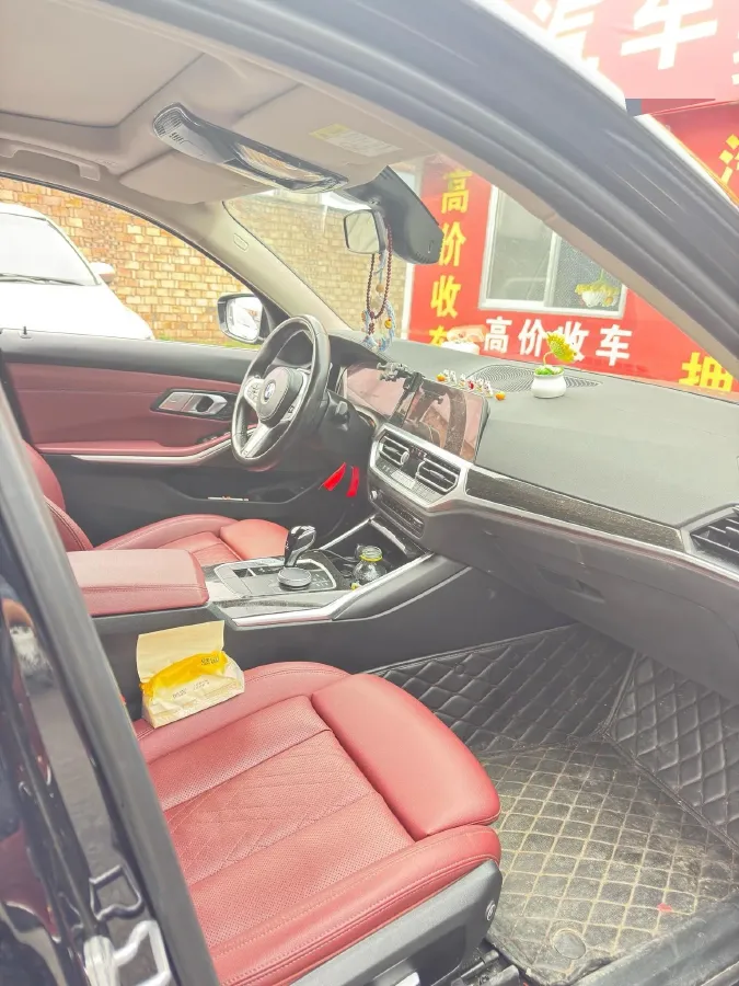 2022 BMW 3 Series 2.0T 184HP L4 8AT,autocango,china used car exporter,china ev exporter,chinese used car exporter,chinese used ev exporter