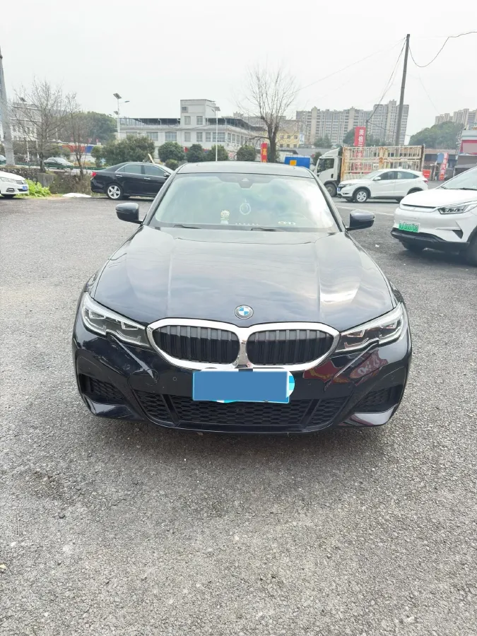 2022 BMW 3 Series 2.0T 184HP L4 8AT,autocango,china used car exporter,china ev exporter,chinese used car exporter,chinese used ev exporter