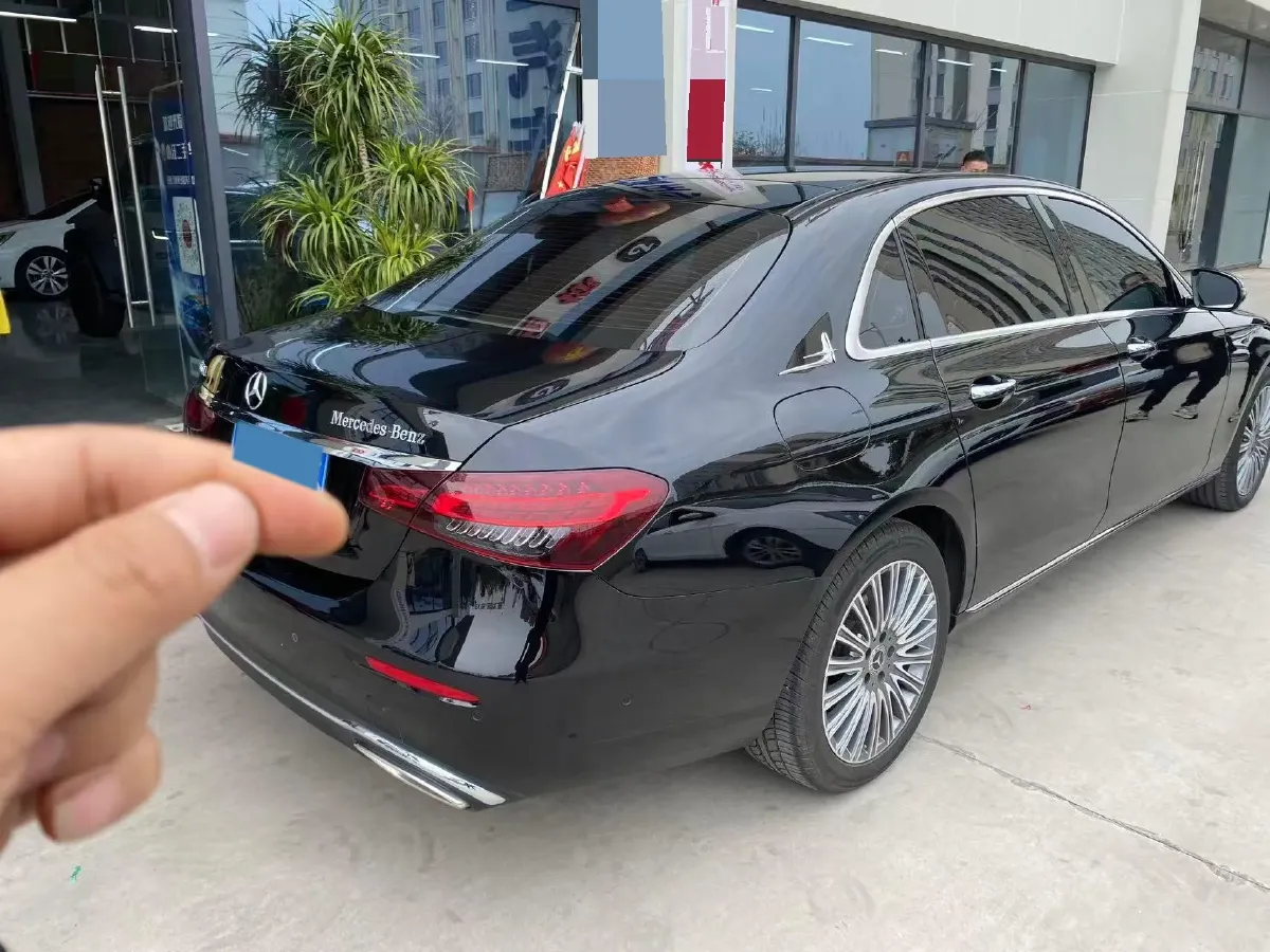 2022 Mercedes-Benz E Class 2.0T 258HP L4 9AT,autocango,china used car exporter,china ev exporter,chinese used car exporter,chinese used ev exporter