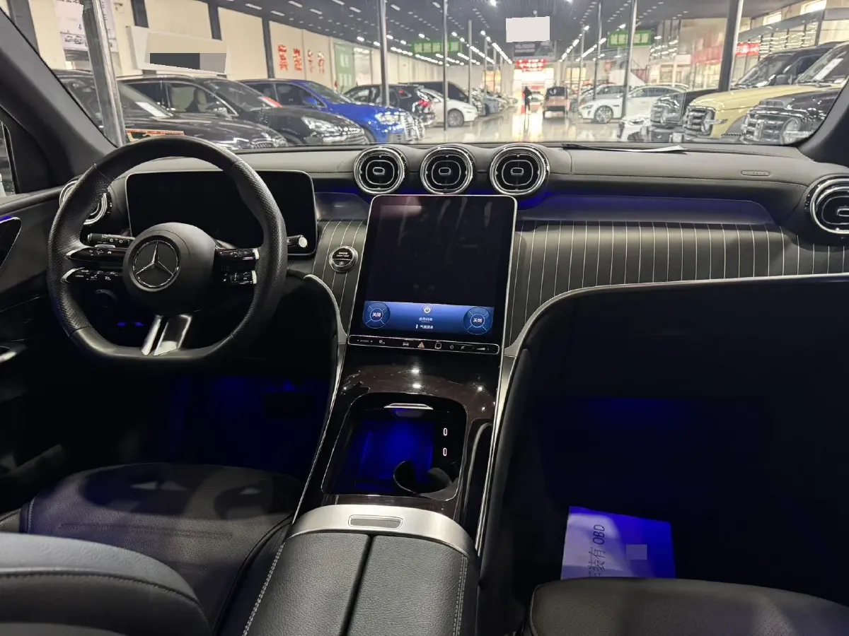 2023 Mercedes-Benz GLC Class 2.0T 204HP L4 9AT,autocango,china used car exporter,china ev exporter,chinese used car exporter,chinese used ev exporter