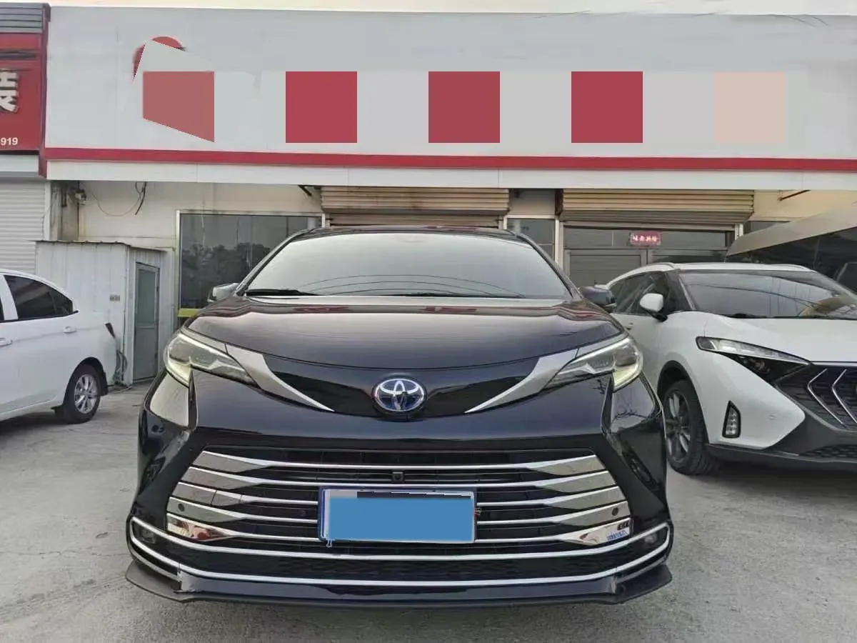 2023 Toyota Sienna 2.5L 189HP L4 E-CVT Hybrid,autocango,china used car exporter,china ev exporter,chinese used car exporter,chinese used ev exporter