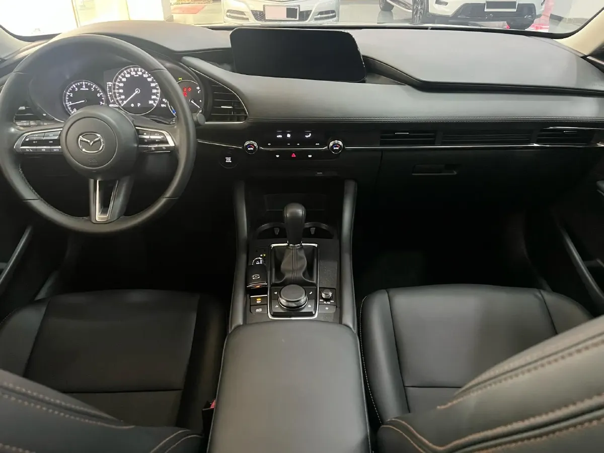 2022 Mazda 3 Axela 2.0L 158HP L4 6AT,autocango,china used car exporter,china ev exporter,chinese used car exporter,chinese used ev exporter