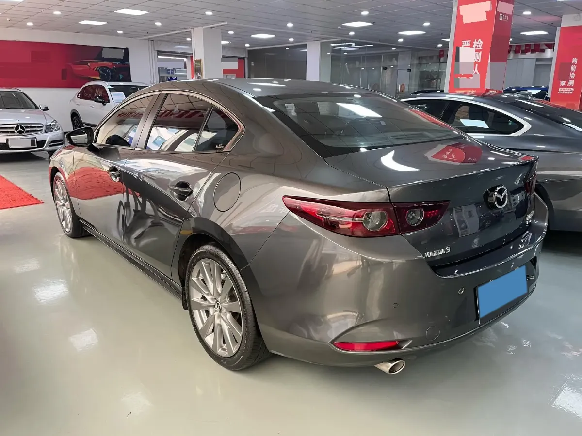 2022 Mazda 3 Axela 2.0L 158HP L4 6AT,autocango,china used car exporter,china ev exporter,chinese used car exporter,chinese used ev exporter