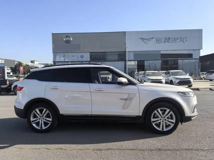 2017 Zotye T700 1.8T 177HP L4 6DCT,autocango,china used car exporter,china ev exporter,chinese used car exporter,chinese used ev exporter