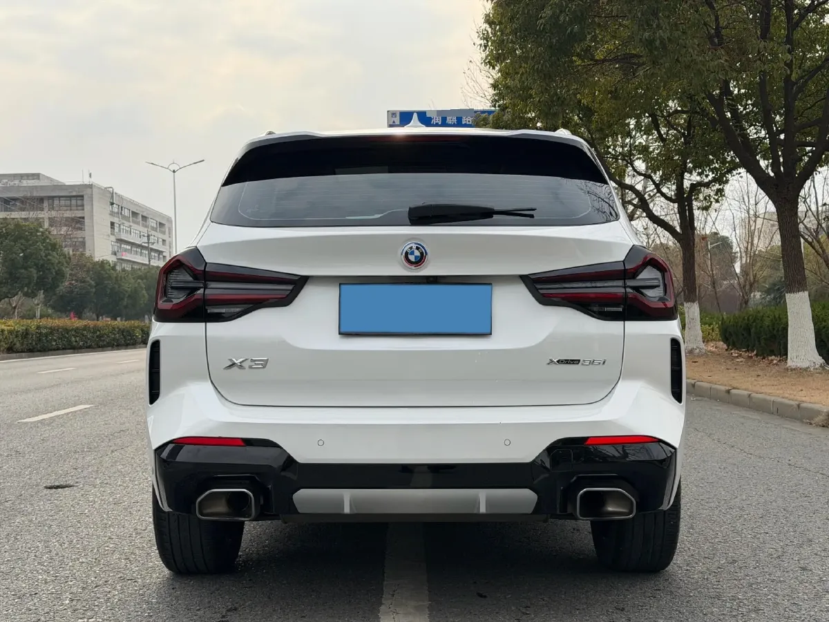 2022 BMW X3 2.0T 184HP L4 8AT,autocango,china used car exporter,china ev exporter,chinese used car exporter,chinese used ev exporter