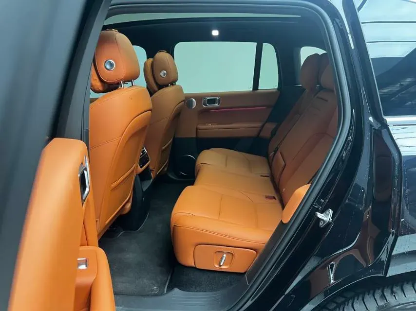 2025 Li L6 Range Extended 154HP L4 REEV,autocango,china used car exporter,china ev exporter,chinese used car exporter,chinese used ev exporter