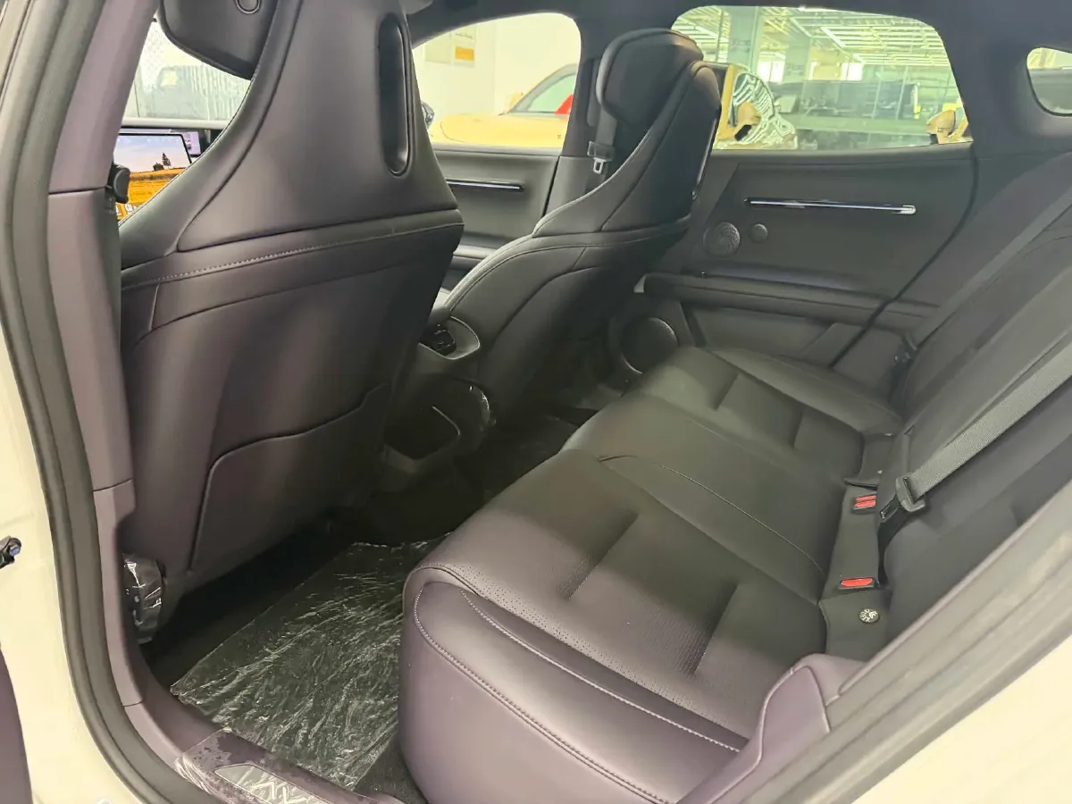 2025 Avatr 06 BEV,autocango,china used car exporter,china ev exporter,chinese used car exporter,chinese used ev exporter