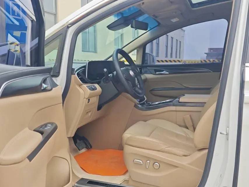 2021 Buick GL8 2.0T 237HP L4 9AT,autocango,china used car exporter,china ev exporter,chinese used car exporter,chinese used ev exporter