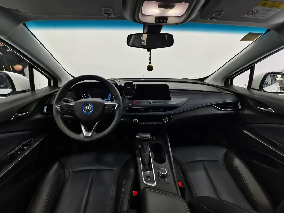 2022 Buick Velite 6 BEV 61.1KWH,autocango,china used car exporter,china ev exporter,chinese used car exporter,chinese used ev exporter