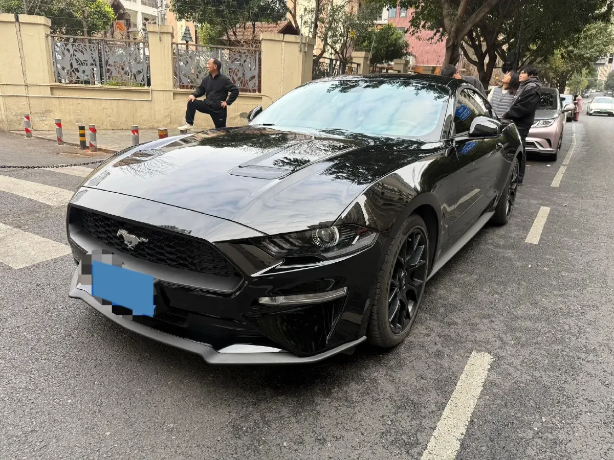 2021 Ford Mustang 2.3T 299HP L4 10AT,autocango,china used car exporter,china ev exporter,chinese used car exporter,chinese used ev exporter