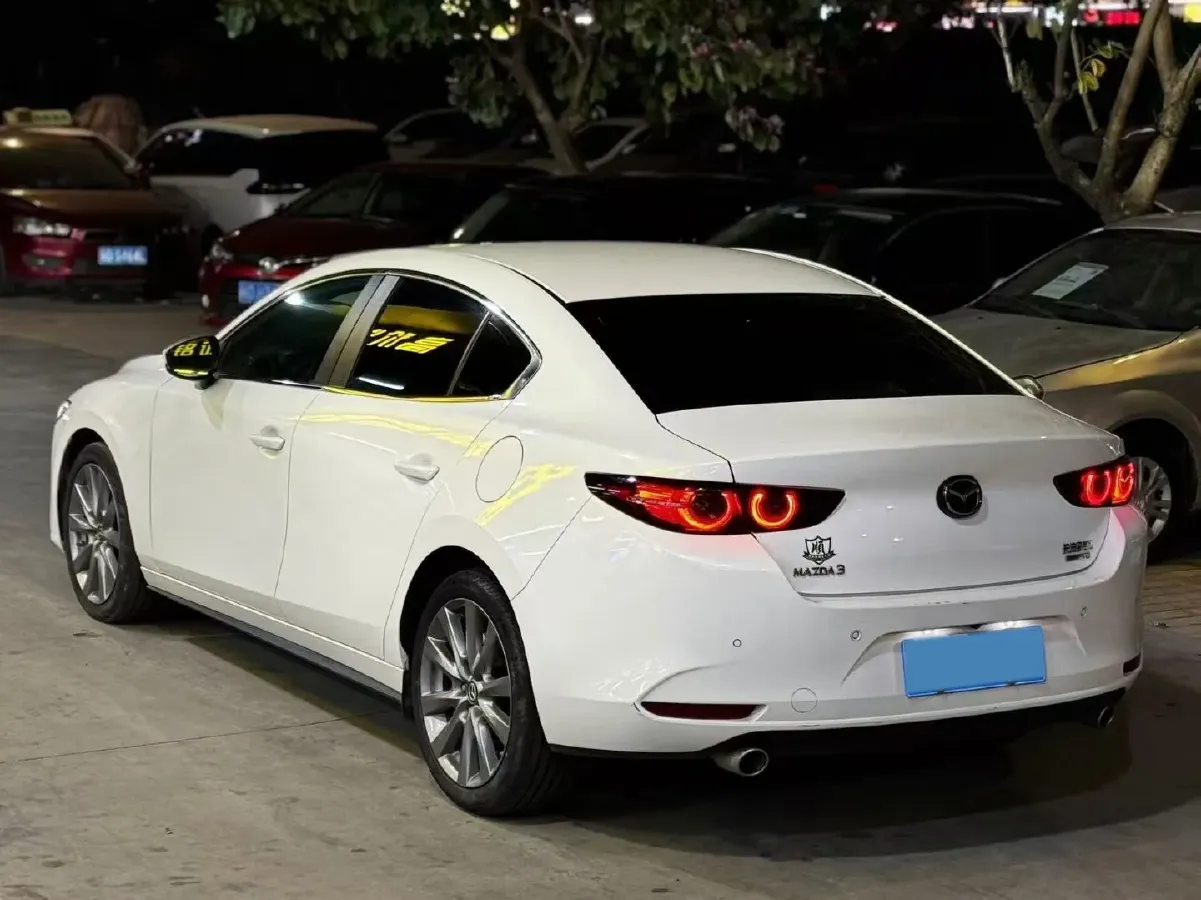 2021 Mazda 3 Axela 2.0L 158HP L4 6AT,autocango,china used car exporter,china ev exporter,chinese used car exporter,chinese used ev exporter
