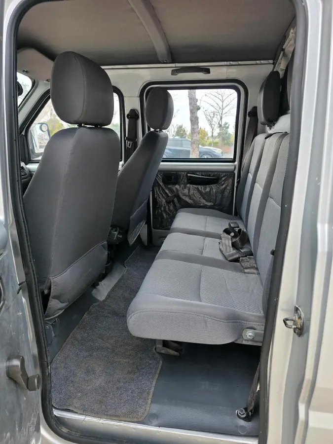 2019 WuLing RongGuang New Truck 1.5L 107HP L4 5MT,autocango,china used car exporter,china ev exporter,chinese used car exporter,chinese used ev exporter