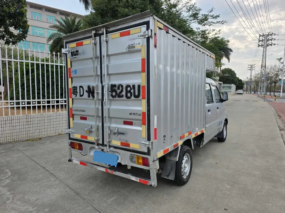 2019 WuLing RongGuang New Truck 1.5L 107HP L4 5MT,autocango,china used car exporter,china ev exporter,chinese used car exporter,chinese used ev exporter