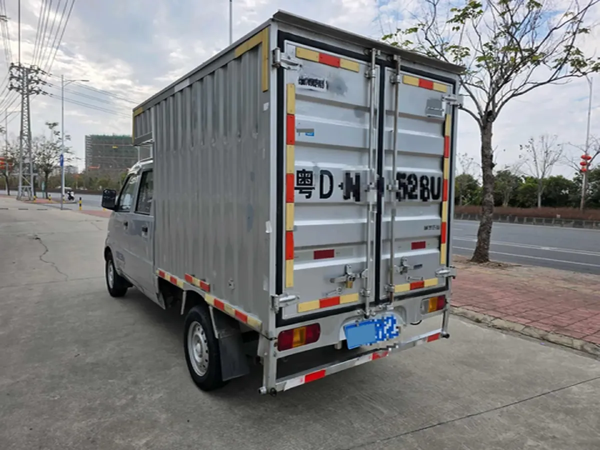 2019 WuLing RongGuang New Truck 1.5L 107HP L4 5MT,autocango,china used car exporter,china ev exporter,chinese used car exporter,chinese used ev exporter
