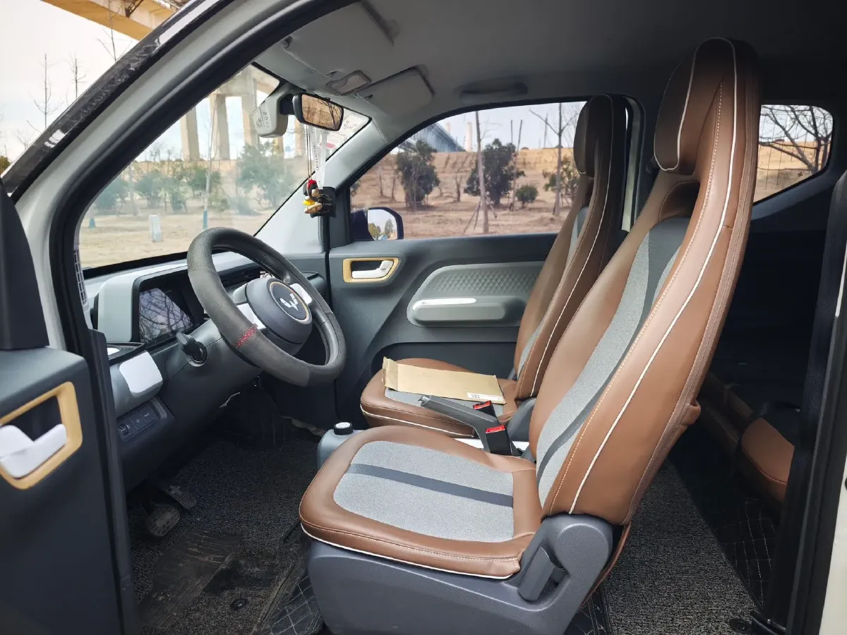 2022 WuLing HongGuang MINI EV BEV 17.3KWH,autocango,china used car exporter,china ev exporter,chinese used car exporter,chinese used ev exporter