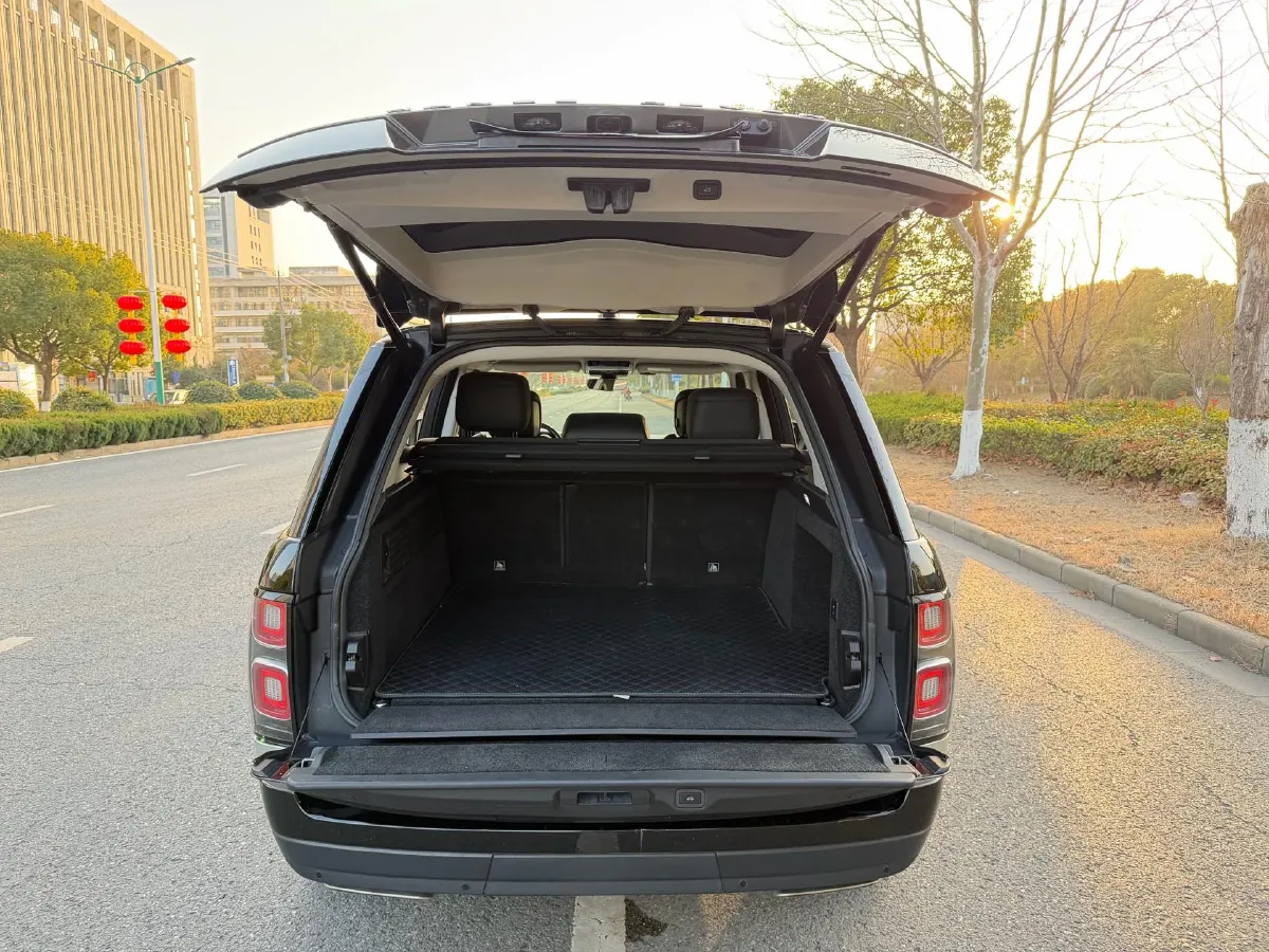 2019 BMW X7 3.0T 340HP L6 8AT,autocango,china used car exporter,china ev exporter,chinese used car exporter,chinese used ev exporter