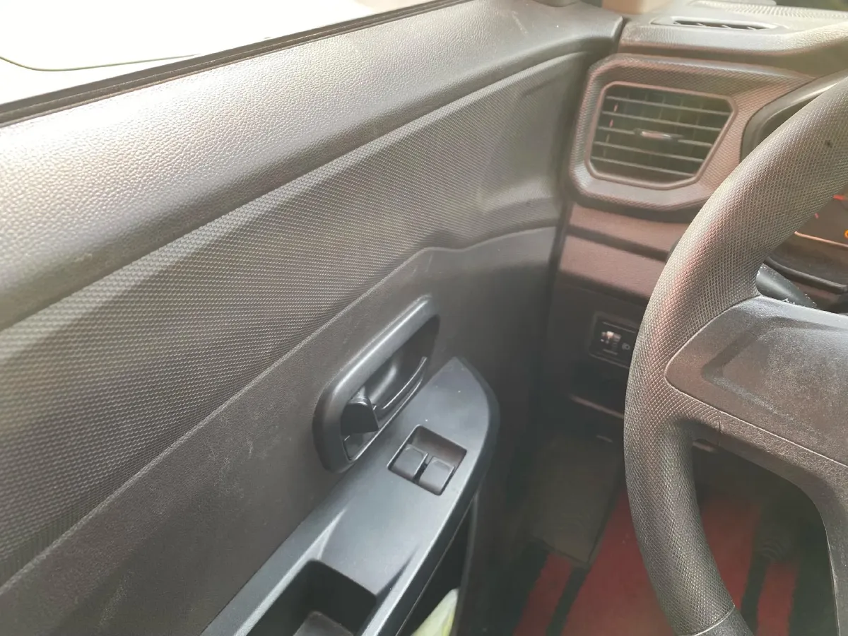 2022 JinBei Little Sea Lion X30 1.5L 102HP L4 5MT,autocango,china used car exporter,china ev exporter,chinese used car exporter,chinese used ev exporter