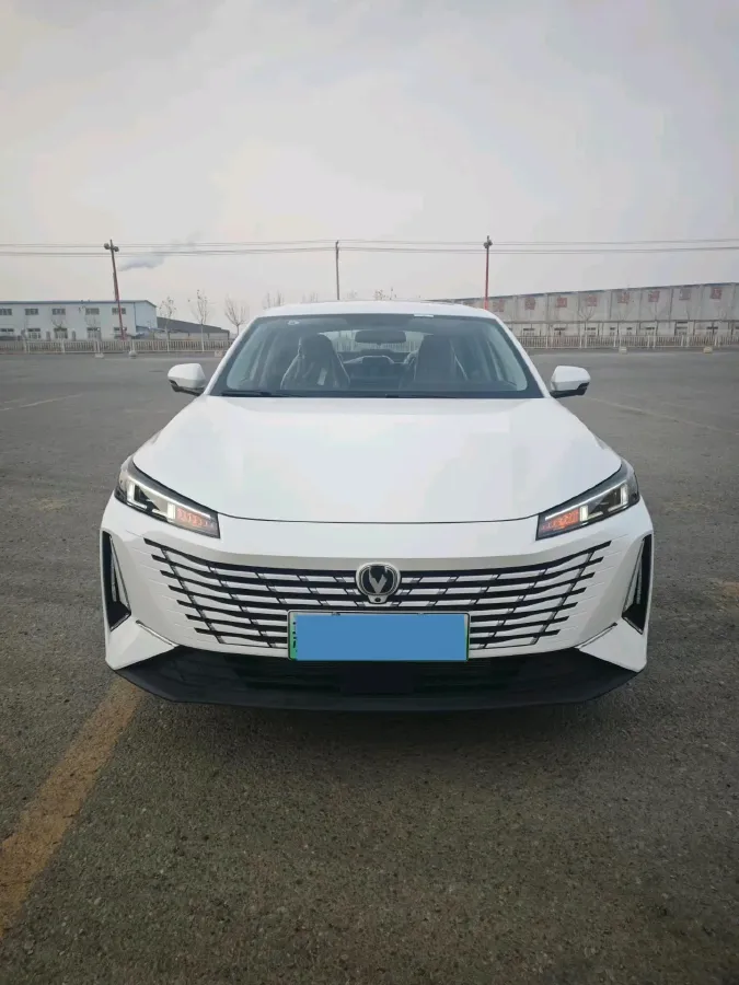 2025 ChangAn EadoPHEV 1.5L 98HP L4 E-CVT PHEV,autocango,china used car exporter,china ev exporter,chinese used car exporter,chinese used ev exporter
