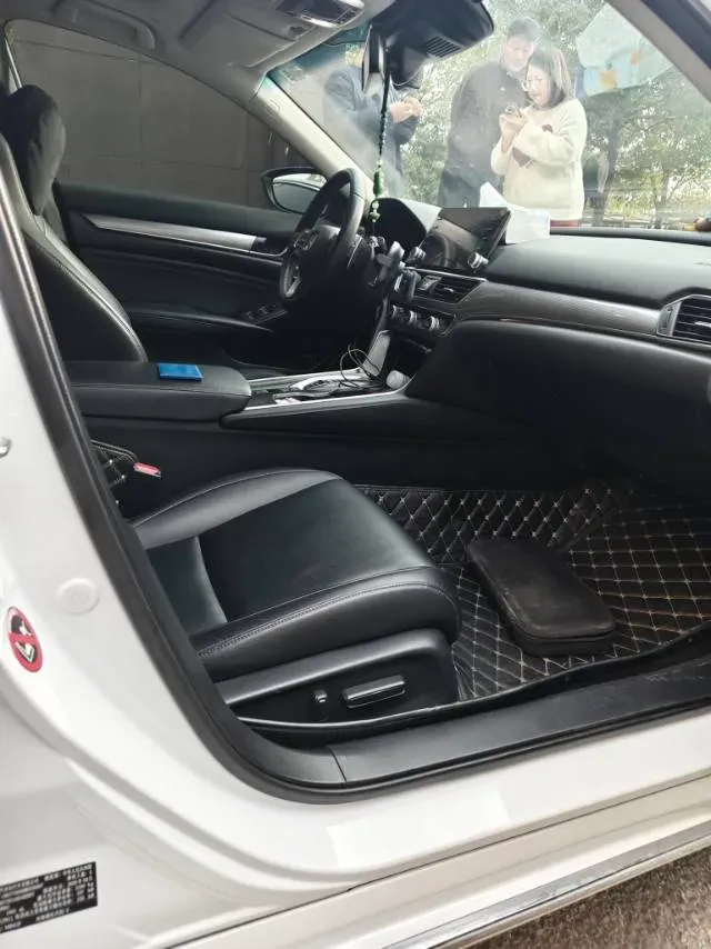 2021 Honda Accord 2.0L 146HP L4 E-CVT Hybrid,autocango,china used car exporter,china ev exporter,chinese used car exporter,chinese used ev exporter