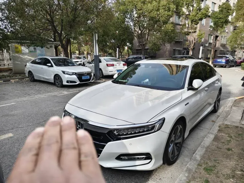 2021 Honda Accord 2.0L 146HP L4 E-CVT Hybrid,autocango,china used car exporter,china ev exporter,chinese used car exporter,chinese used ev exporter