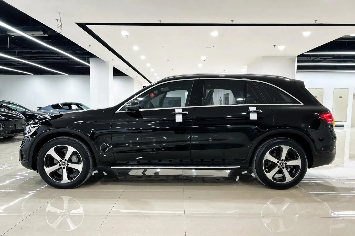 2022 Mercedes-Benz GLC Class 2.0T 197HP L4 9AT,autocango,china used car exporter,china ev exporter,chinese used car exporter,chinese used ev exporter