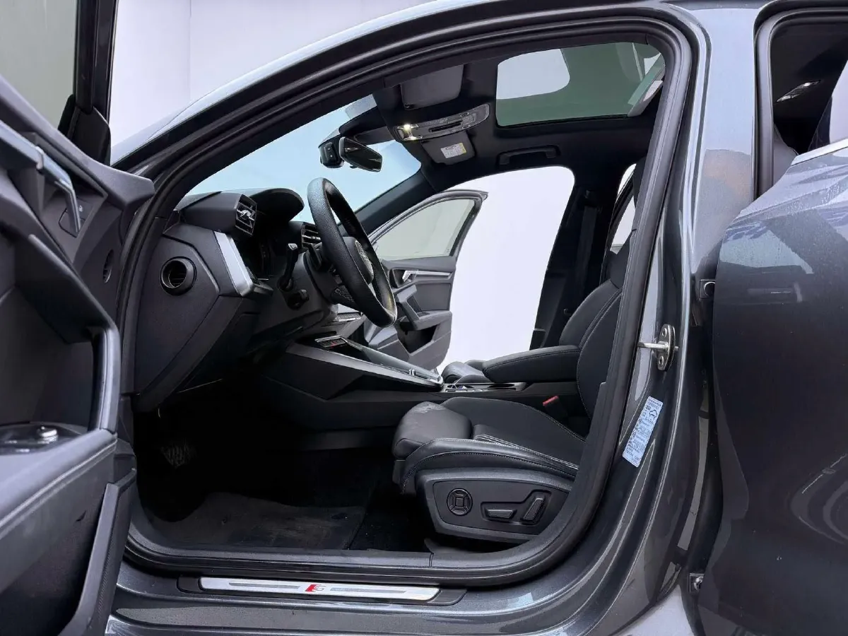 2023 Audi A3 1.4T 150HP L4 7DCT,autocango,china used car exporter,china ev exporter,chinese used car exporter,chinese used ev exporter