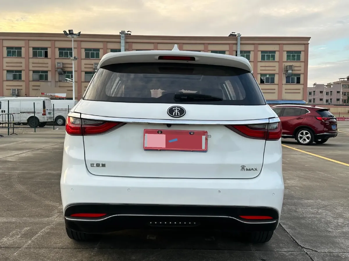 2017 BYD Song MAX 1.5T 154HP L4 6DCT,autocango,china used car exporter,china ev exporter,chinese used car exporter,chinese used ev exporter