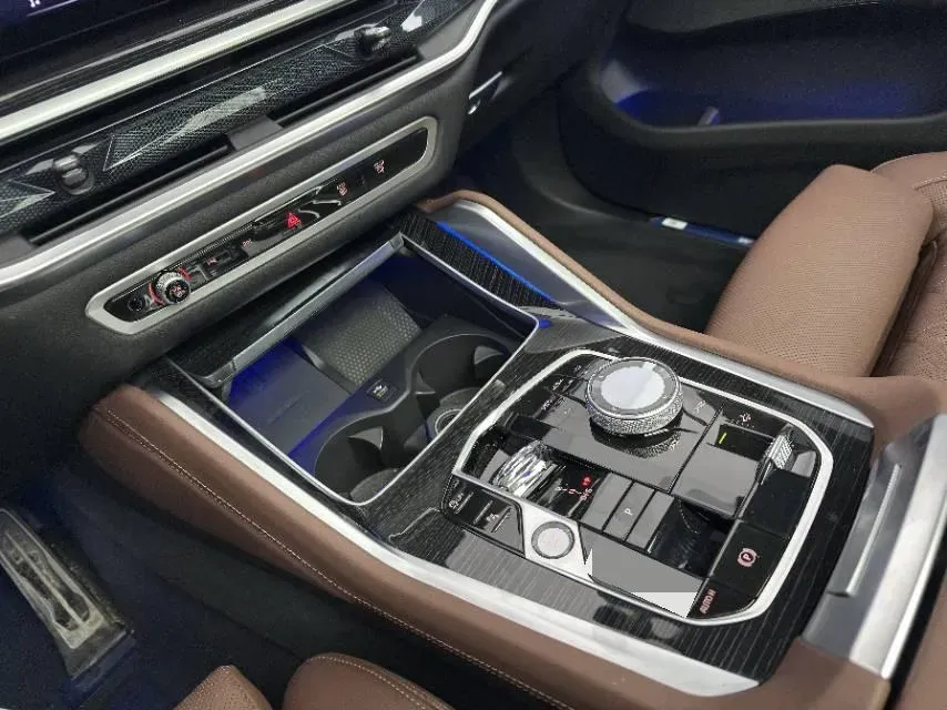 2023 BMW X6 2.0T 258HP L4 8AT,autocango,china used car exporter,china ev exporter,chinese used car exporter,chinese used ev exporter