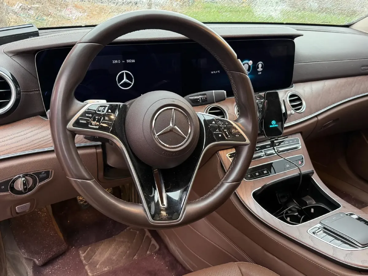 2022 Mercedes-Benz GLC Class 2.0T 258HP L4 9AT,autocango,china used car exporter,china ev exporter,chinese used car exporter,chinese used ev exporter