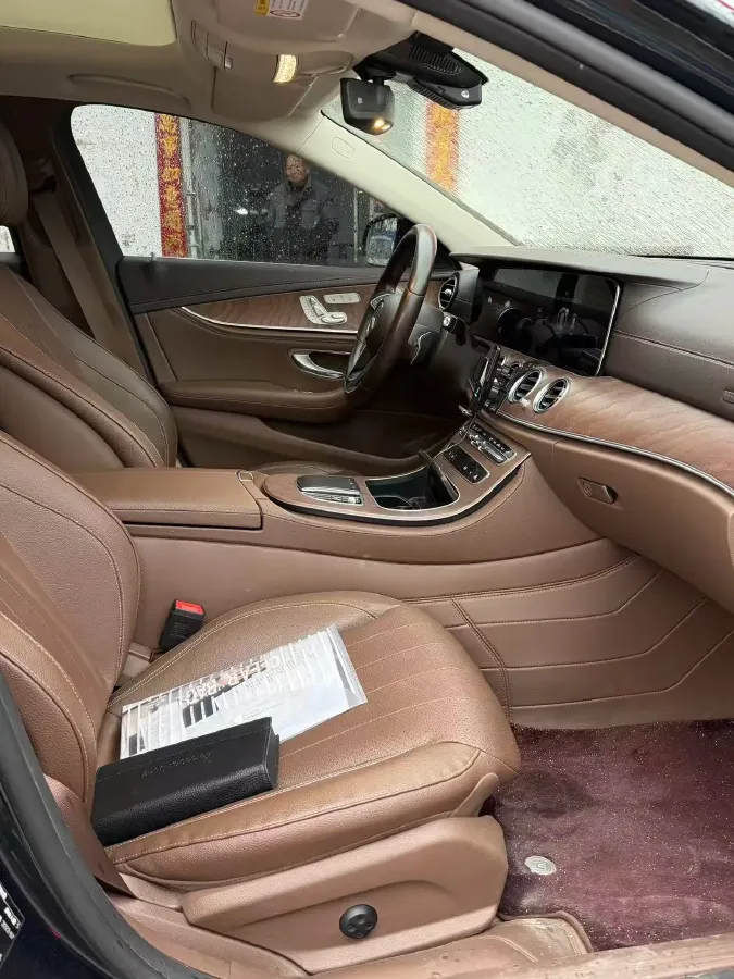 2022 Mercedes-Benz GLC Class 2.0T 258HP L4 9AT,autocango,china used car exporter,china ev exporter,chinese used car exporter,chinese used ev exporter