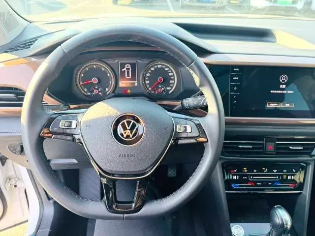 2021 Volkswagen Tharu 1.4T 150HP L4 7DCT,autocango,china used car exporter,china ev exporter,chinese used car exporter,chinese used ev exporter