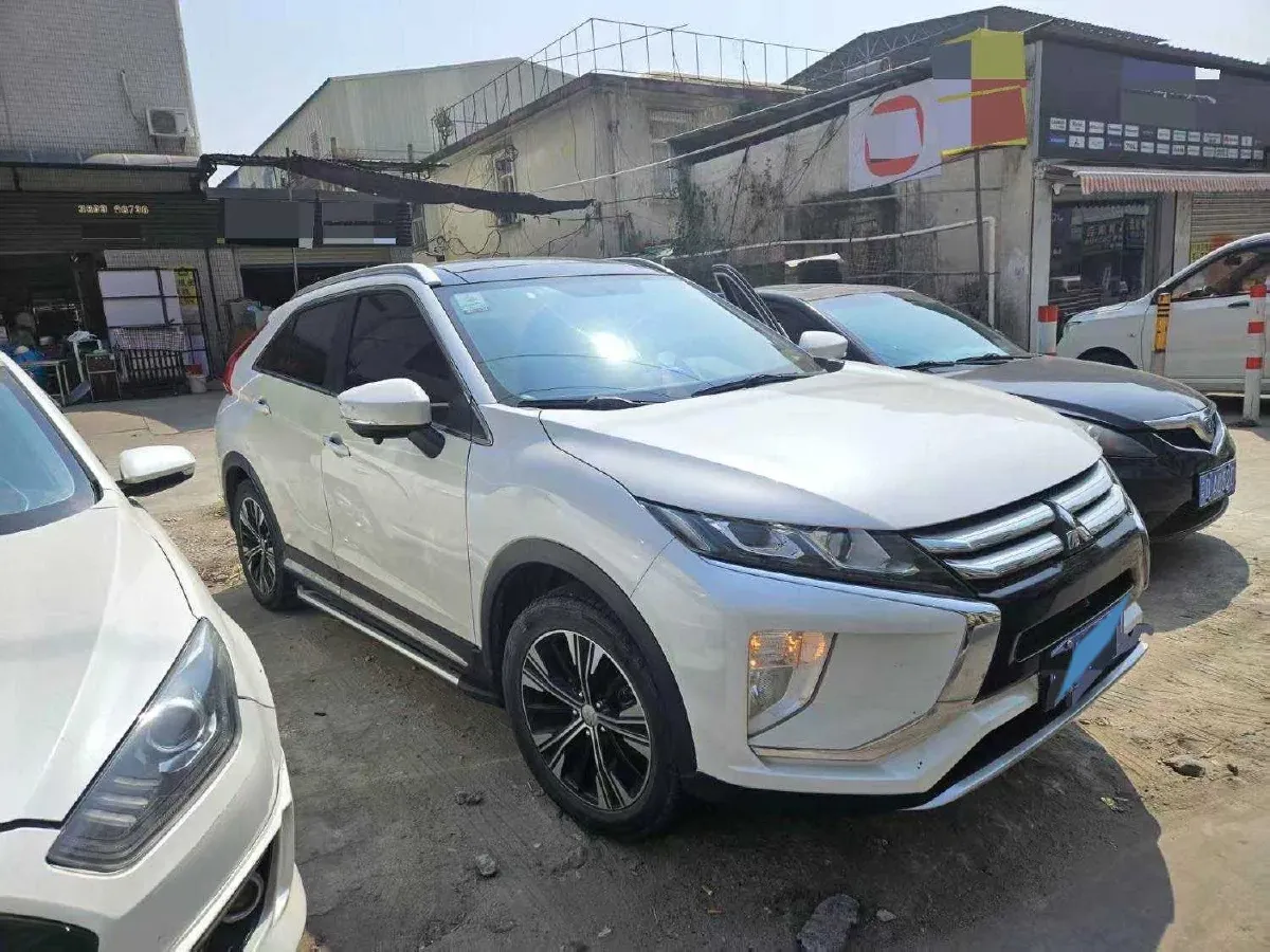 2021 Mitsubishi Eclipse Cross 1.5T 170HP L4 CVT,autocango,china used car exporter,china ev exporter,chinese used car exporter,chinese used ev exporter