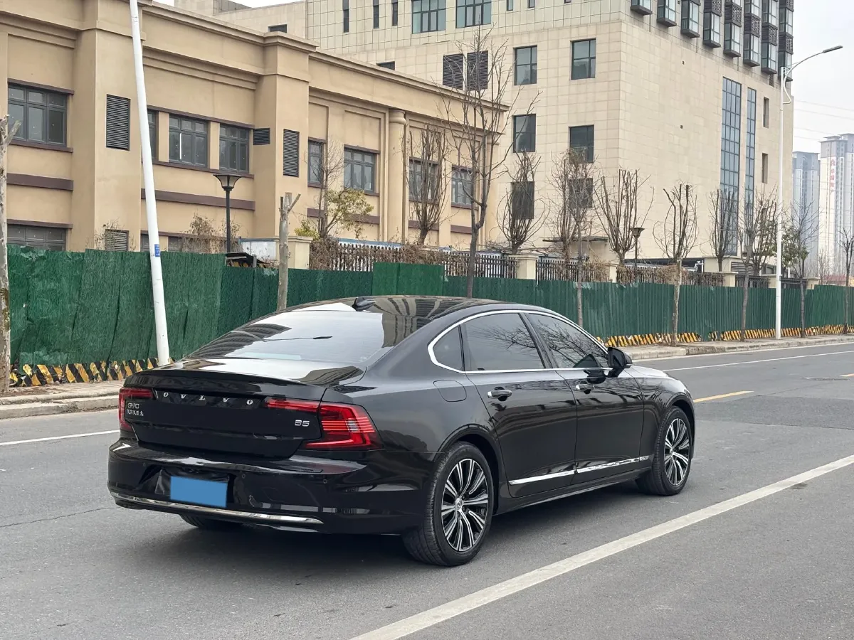2021 Volvo S90 2.0T 250HP L4 8AT,autocango,china used car exporter,china ev exporter,chinese used car exporter,chinese used ev exporter