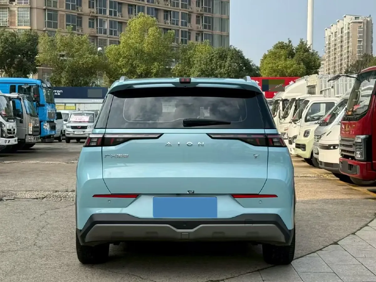 2022 Geely Okavango 1.8T 184HP L4 7DCT,autocango,china used car exporter,china ev exporter,chinese used car exporter,chinese used ev exporter