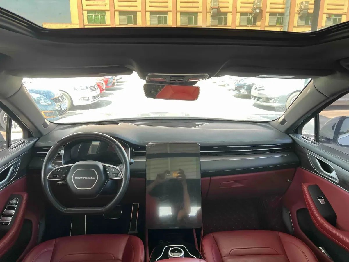 2021 SERES SF5 Range Extended 112HP REEV 35KWH,autocango,china used car exporter,china ev exporter,chinese used car exporter,chinese used ev exporter