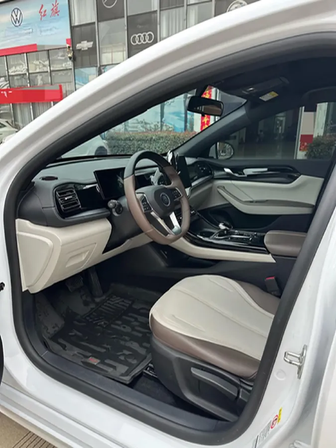 2024 BYD Qin Plus 1.5L 110HP L4 E-CVT PHEV 8.32KWH,autocango,china used car exporter,china ev exporter,chinese used car exporter,chinese used ev exporter