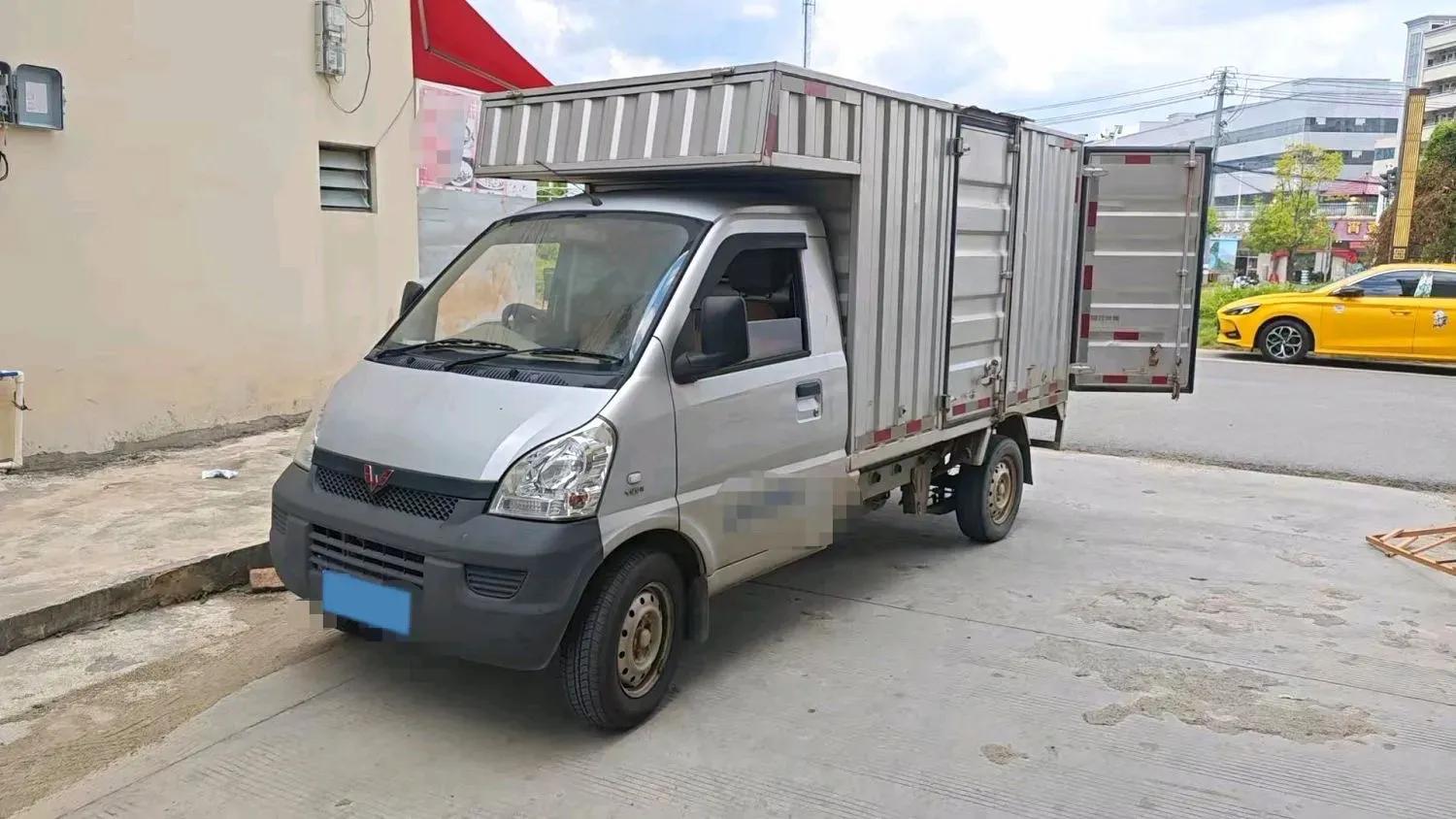 2019 WuLing RongGuang Mini Truck 1.5L 107HP L4 5MT,autocango,china used car exporter,china ev exporter,chinese used car exporter,chinese used ev exporter