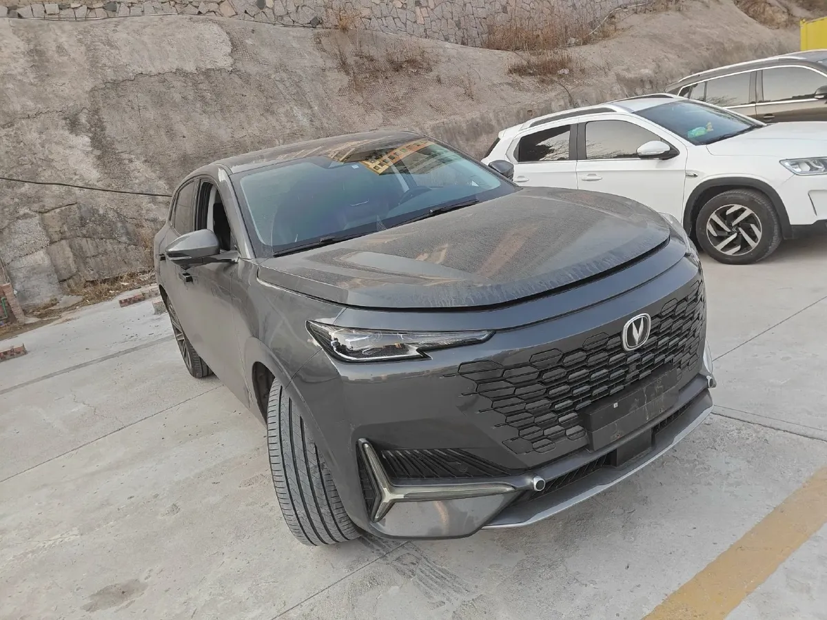 2021 ChangAn UNI-K 2.0T 233HP L4 8AT,autocango,china used car exporter,china ev exporter,chinese used car exporter,chinese used ev exporter