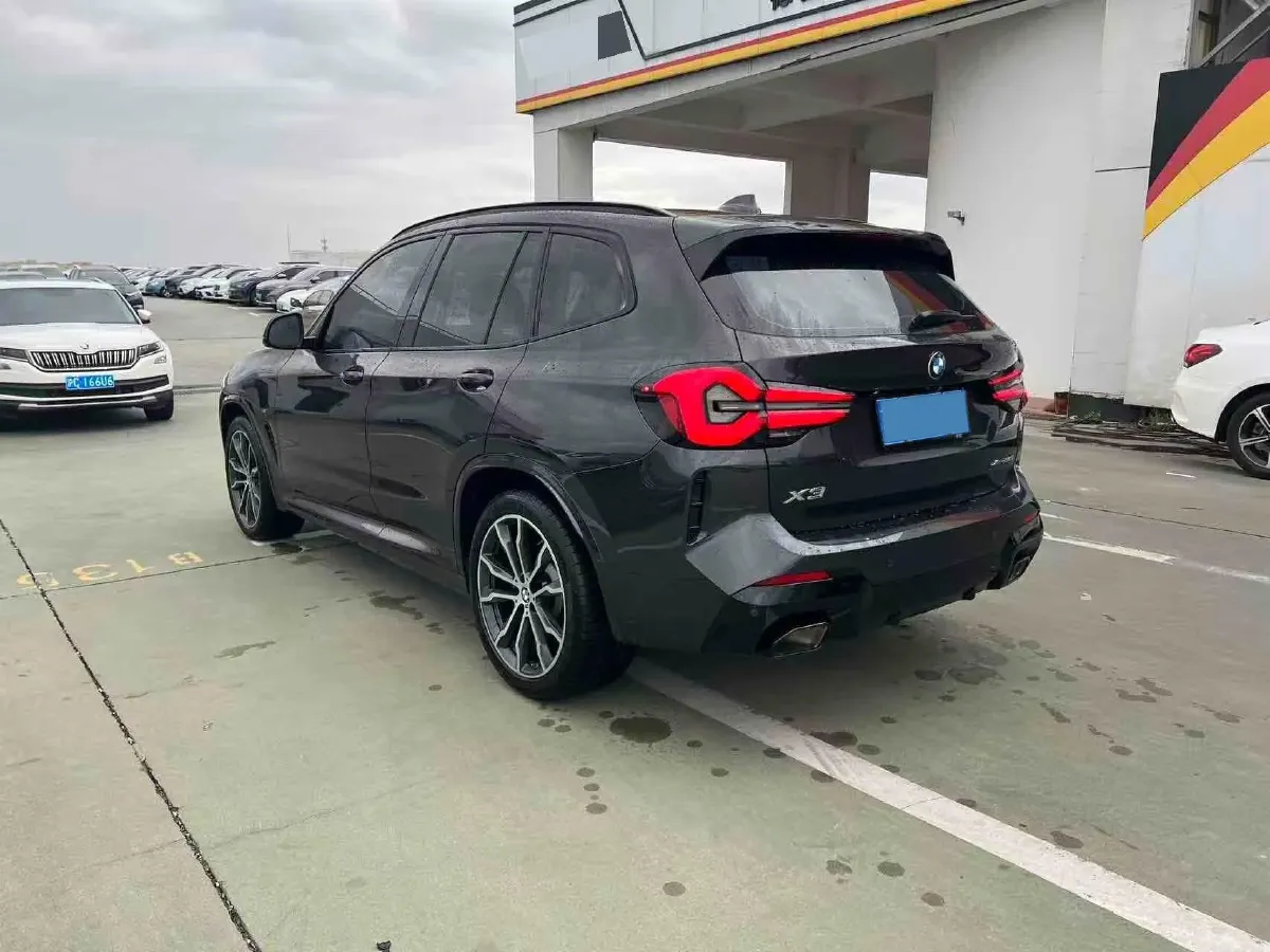 2022 BMW X3 2.0T 252HP L4 8AT,autocango,china used car exporter,china ev exporter,chinese used car exporter,chinese used ev exporter
