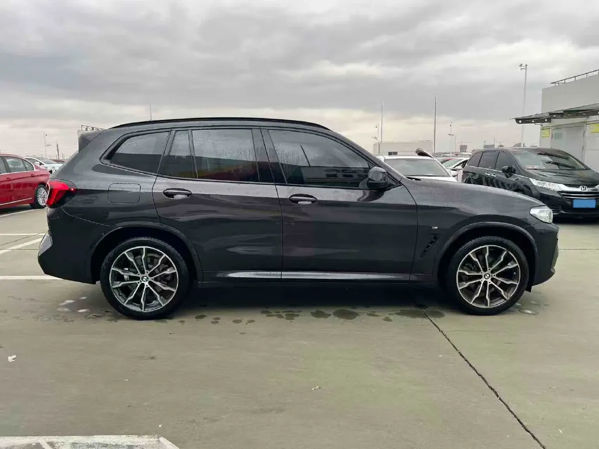 2022 BMW X3 2.0T 252HP L4 8AT,autocango,china used car exporter,china ev exporter,chinese used car exporter,chinese used ev exporter